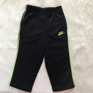 Nike baby boy Bottoms